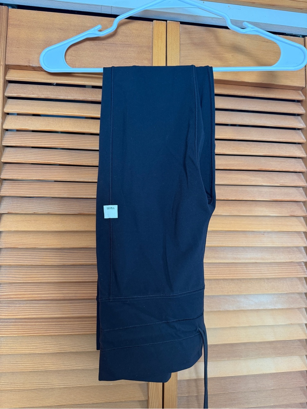 Vuori Daily Black Leggings - Long
